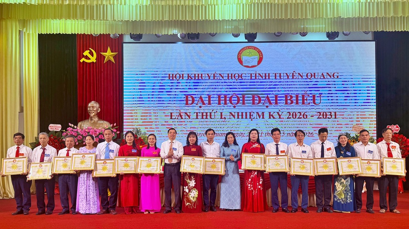 Đại hội Khuyến học tỉnh Tuy&ecirc;n Quang lần thứ I: Đo&agrave;n kết, đổi mới, bứt ph&aacute; bằng chuyển đổi số - Ảnh 5.