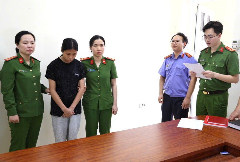 Bạo lực học đường vướng v&ograve;ng lao l&yacute; - Ảnh 1.