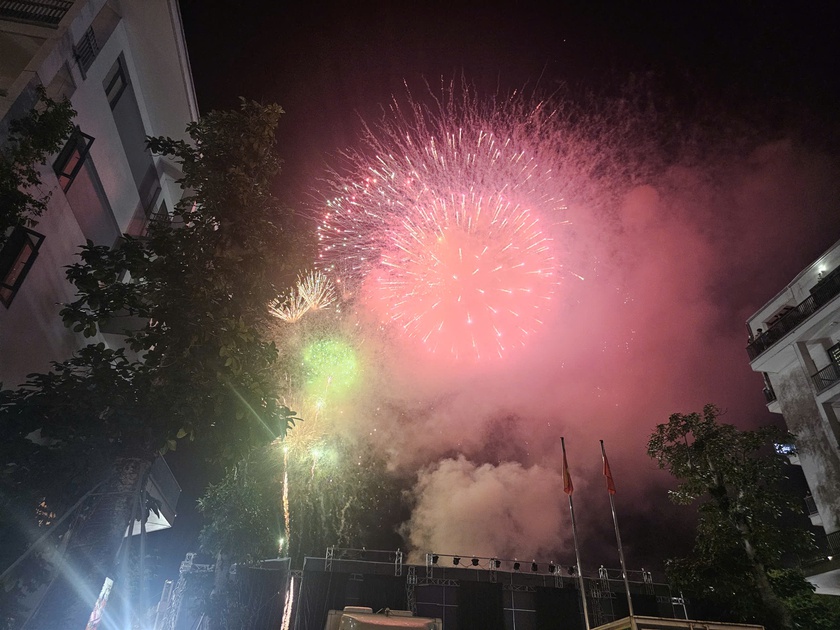 Ấn tượng đ&ecirc;m khai mạc Hội thao Qu&acirc;n sự, v&otilde; thuật v&agrave; thể thao C&ocirc;ng an nh&acirc;n d&acirc;n năm 2026 - Khu vực I - Ảnh 12.