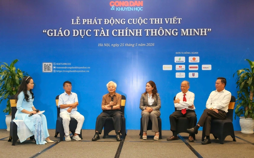 Chuy&ecirc;n gia hiến kế "gi&aacute;o dục t&agrave;i ch&iacute;nh th&ocirc;ng minh" trong thời đại số - Ảnh 2.