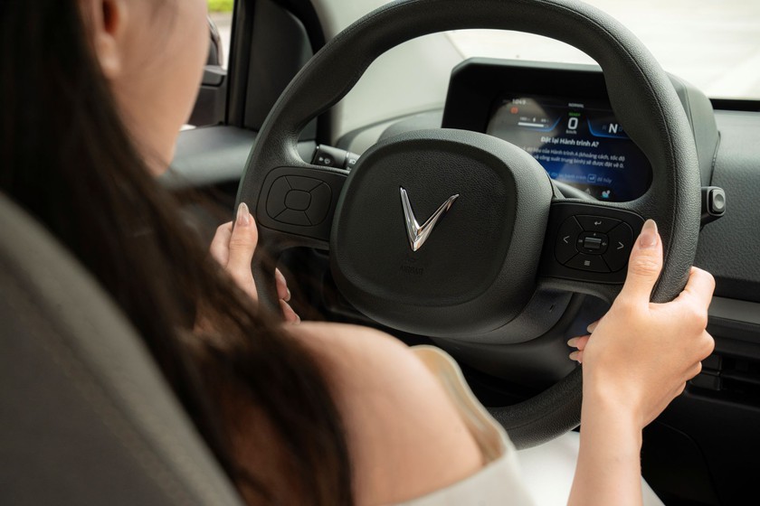 Chủ xe đ&aacute;nh gi&aacute; VinFast Minio Green: Qu&aacute; nhiều ưu điểm &ldquo;ăn đứt&rdquo; xe xăng hạng A - Ảnh 3.