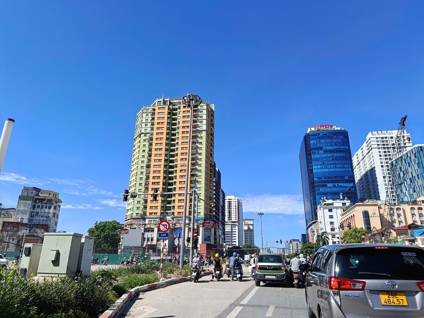 Những bệnh thường gặp khi trời nắng nóng gay gắt - Ảnh 1.
