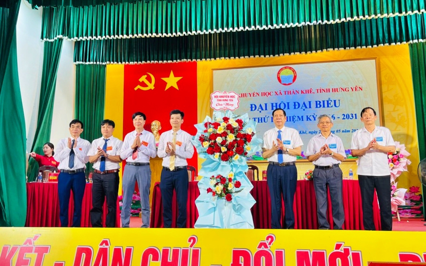 Hội Khuyến học xã Thần Khê (Hưng Yên) phát động phong trào “Nuôi heo khuyến học” gắn với giáo dục kỹ năng - Ảnh 1.