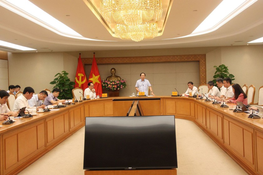 Ph&oacute; Thủ tướng: Phải coi ph&ograve;ng chống gian lận bằng AI l&agrave; rủi ro trọng yếu của kỳ thi tốt nghiệp trung học phổ th&ocirc;ng - Ảnh 1.