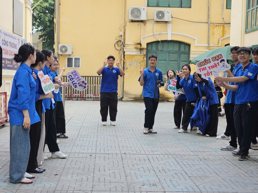 Hơn 61.700 th&iacute; sinh Hải Ph&ograve;ng bước v&agrave;o kỳ thi v&agrave;o 10 với m&ocirc;n thi đầu ti&ecirc;n - Ảnh 6.