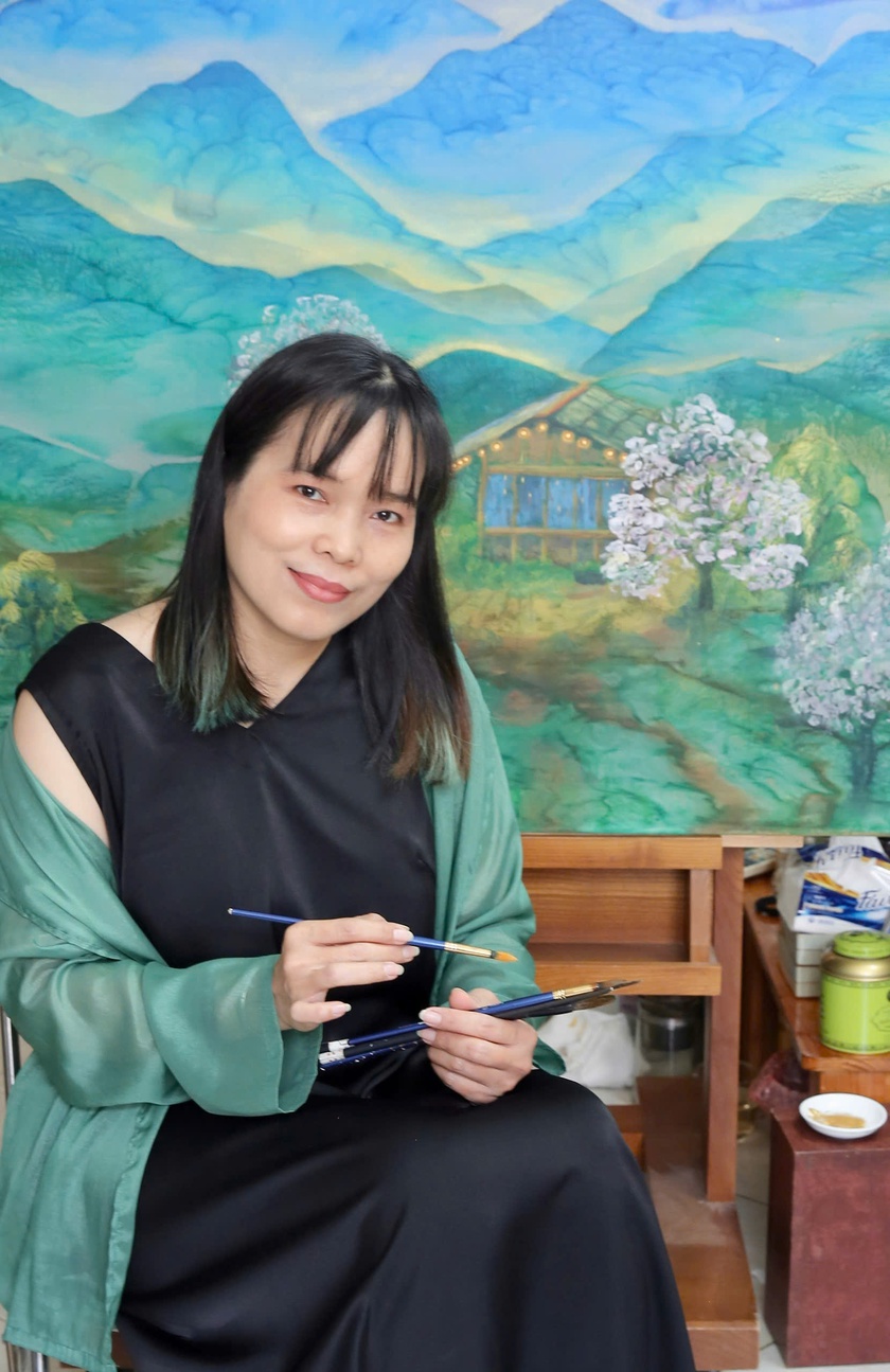 Hoạ sĩ Phan Minh Bạch kể chuyện thi&ecirc;n nhi&ecirc;n bằng lụa - Ảnh 1.