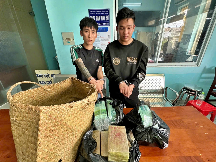 Trao thưởng th&agrave;nh t&iacute;ch xuất sắc triệt ph&aacute; đường d&acirc;y ma t&uacute;y xuy&ecirc;n quốc gia - Ảnh 8.