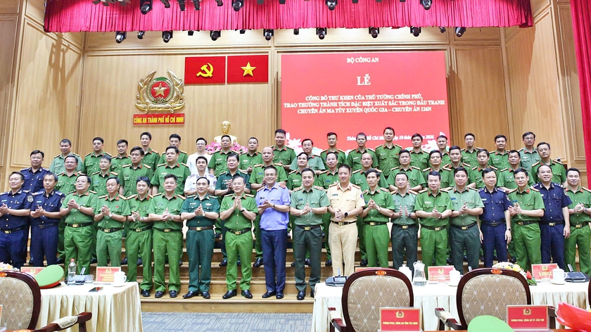 Trao thưởng th&agrave;nh t&iacute;ch xuất sắc triệt ph&aacute; đường d&acirc;y ma t&uacute;y xuy&ecirc;n quốc gia - Ảnh 1.