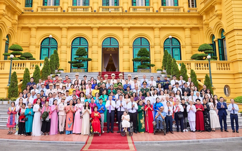 Tổng Bí thư, Chủ tịch nước Tô Lâm phát biểu tại buổi gặp mặt 100 tấm gương tiêu biểu "Việc tử tế" - Ảnh 2.
