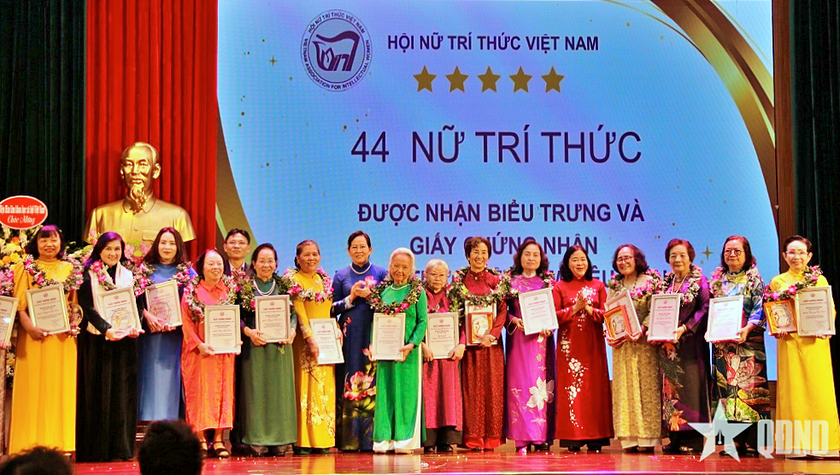 44 gương mặt nữ trí thức Việt Nam xuất sắc, tiêu biểu năm 2026 - Ảnh 3.