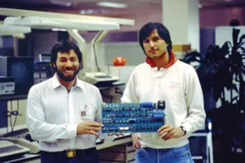 V&igrave; sao Steve Jobs, Elon Musk, Mark Zugkerberg v&agrave;o Đề thi Ngữ văn Việt Nam?- Ảnh 2.