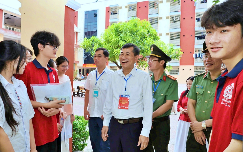 Hơn 42.000 th&iacute; sinh Nghệ An bước v&agrave;o kỳ thi tốt nghiệp trung học phổ th&ocirc;ng - Ảnh 1.