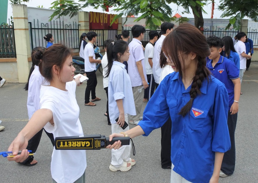 Thái Nguyên kết thúc kỳ thi tốt nghiệp THPT năm 2026 an toàn, đúng quy chế - Ảnh 3.