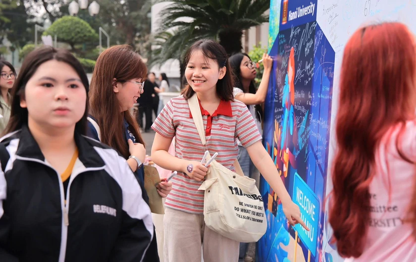 X&eacute;t tuyển đại học 2026: Điểm số quyết định cơ hội, thứ tự nguyện vọng quyết định kết quả - Ảnh 1.