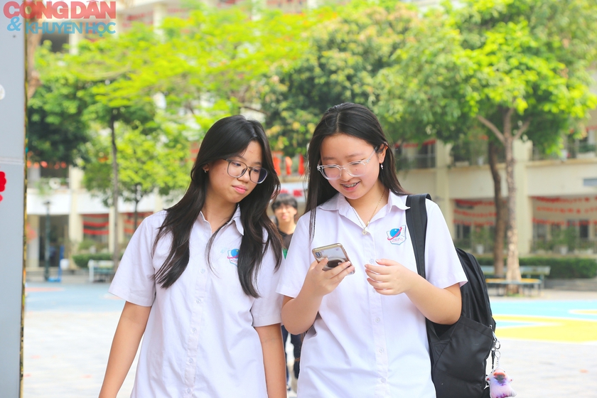 Cách tính điểm thi vào lớp 10 trường công ở Hà Nội năm 2026 - Ảnh 1.