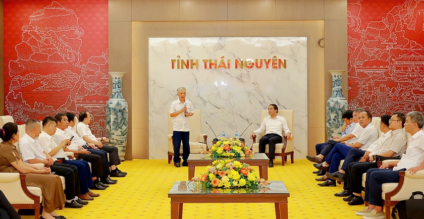 Th&aacute;i Nguy&ecirc;n: Gặp mặt c&aacute;c cơ quan b&aacute;o ch&iacute;; trao Giải thưởng B&aacute;o ch&iacute; Huỳnh Th&uacute;c Kh&aacute;ng của tỉnh lần thứ II - năm 2026 - Ảnh 8.