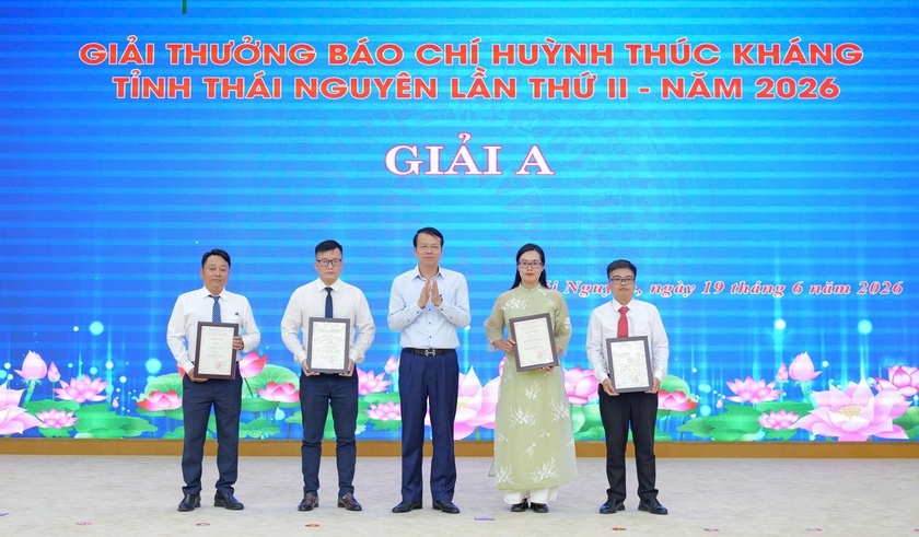 Th&aacute;i Nguy&ecirc;n: Gặp mặt c&aacute;c cơ quan b&aacute;o ch&iacute;; trao Giải thưởng B&aacute;o ch&iacute; Huỳnh Th&uacute;c Kh&aacute;ng của tỉnh lần thứ II - năm 2026 - Ảnh 5.