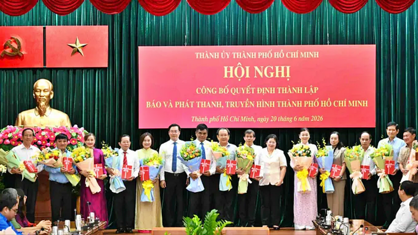 Công bố Quyết định thành lập Báo và Phát thanh, Truyền hình Thành phố Hồ Chí Minh - Ảnh 1.