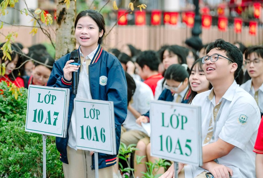 Lớp 10 - chọn tổ hợp hay chọn tương lai? - Ảnh 1.