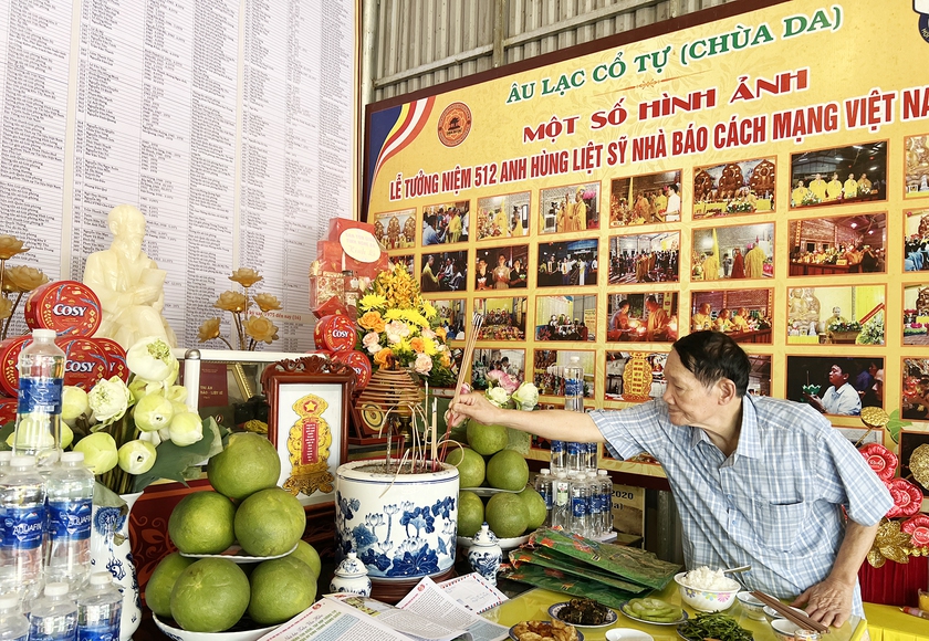 Lễ tưởng niệm 555 anh linh liệt sĩ nhà báo - Ảnh 2.