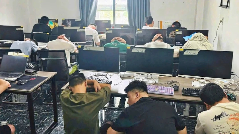 Công an Thành phố Hồ Chí Minh phát hiện nhiều trường hợp người nước ngoài có hành vi vi phạm pháp luật - Ảnh 5.