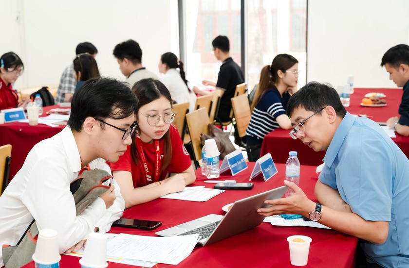 Tuyển sinh v&agrave; đ&agrave;o tạo đại học khi chất lượng quyết định quy m&ocirc; - Ảnh 1.