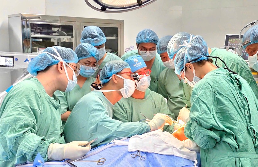 Đại học siết ti&ecirc;u ch&iacute;, chấm dứt dạy chay, học chay - Ảnh 1.