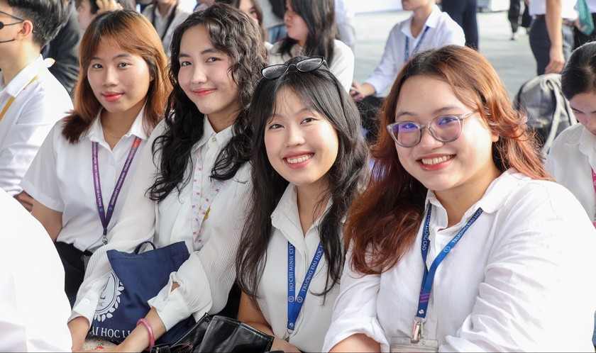 Trường Đại học Luật Th&agrave;nh phố Hồ Ch&iacute; Minh mở 4 ng&agrave;nh mới, đ&agrave;o tạo li&ecirc;n ng&agrave;nh tr&ecirc;n nền tảng ph&aacute;p luật - Ảnh 1.