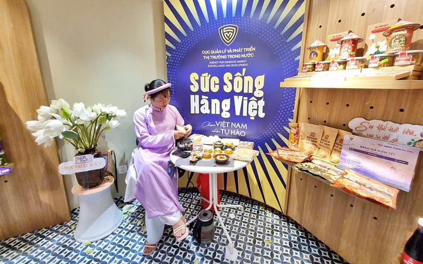 Sức sống h&agrave;ng Việt chủ đề "Huế thương" - Ảnh 1.