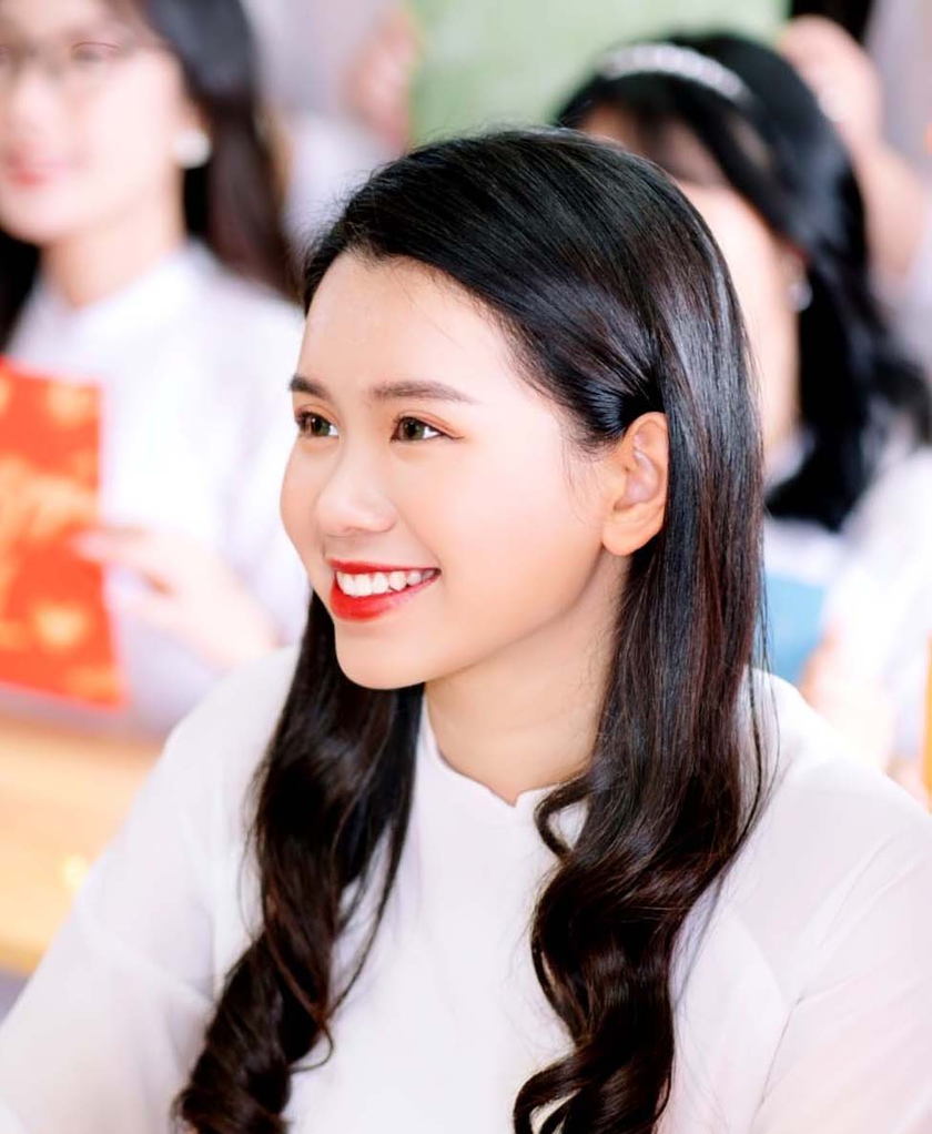 &Aacute;p đặt, n&eacute;m đ&aacute; &hellip; n&ecirc;n chăng? - Ảnh 1.