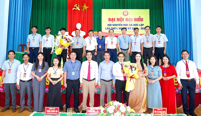 Đại hội Hội Khuyến học x&atilde; Đức Lập nhiệm kỳ 2026-2031 đo&agrave;n kết, đổi mới, n&acirc;ng cao chất lượng x&atilde; hội học tập - Ảnh 3.
