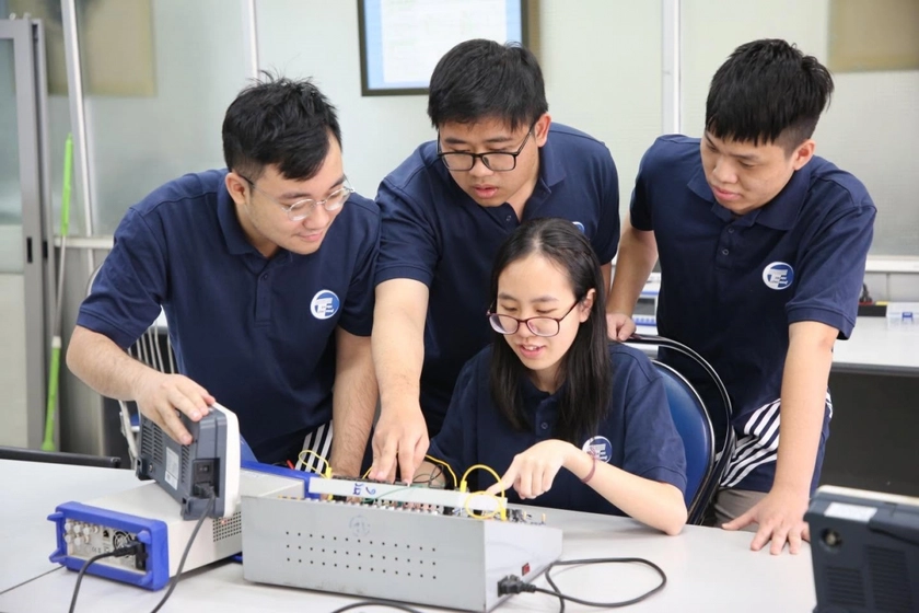 23 trường đại học tham gia chương tr&igrave;nh đ&agrave;o tạo kỹ sư, thạc sĩ t&agrave;i năng thuộc c&aacute;c lĩnh vực STEM - Ảnh 1.