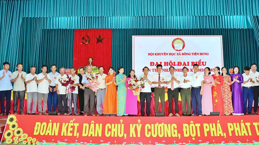 Đại hội Đại biểu Hội Khuyến học x&atilde; Đ&ocirc;ng Ti&ecirc;n Hưng thống nhất nhiệm vụ khơi dậy truyền thống hiếu học - Ảnh 4.