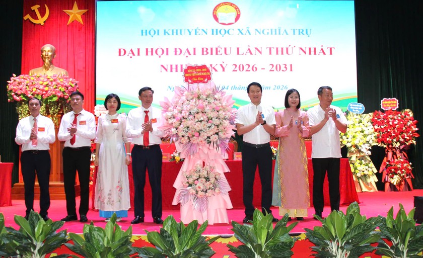 Đại hội Khuyến học x&atilde; Nghĩa Trụ (Hưng Y&ecirc;n) lần thứ I huy động tr&ecirc;n 400 triệu đồng cho Quỹ Khuyến học - Ảnh 2.