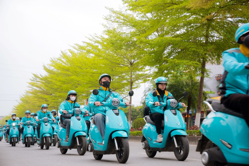 VinFast Evo đổi pin “siêu tốc”: Lời giải cho tài xế dịch vụ muốn tiết kiệm, tăng thu nhập - Ảnh 1.