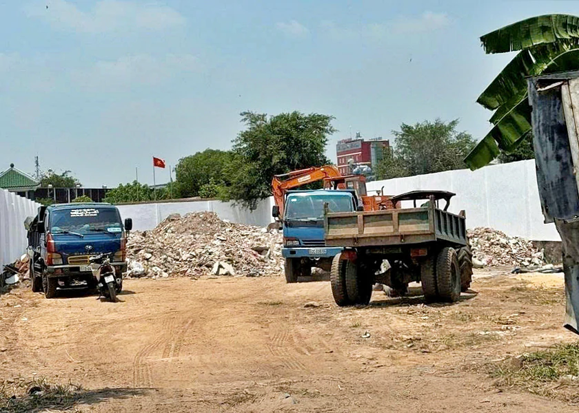 C&ocirc;ng an Th&agrave;nh phố Hồ Ch&iacute; Minh khởi tố, tạm giam 6 bị can về tội g&acirc;y &ocirc; nhiễm m&ocirc;i trường - Ảnh 1.