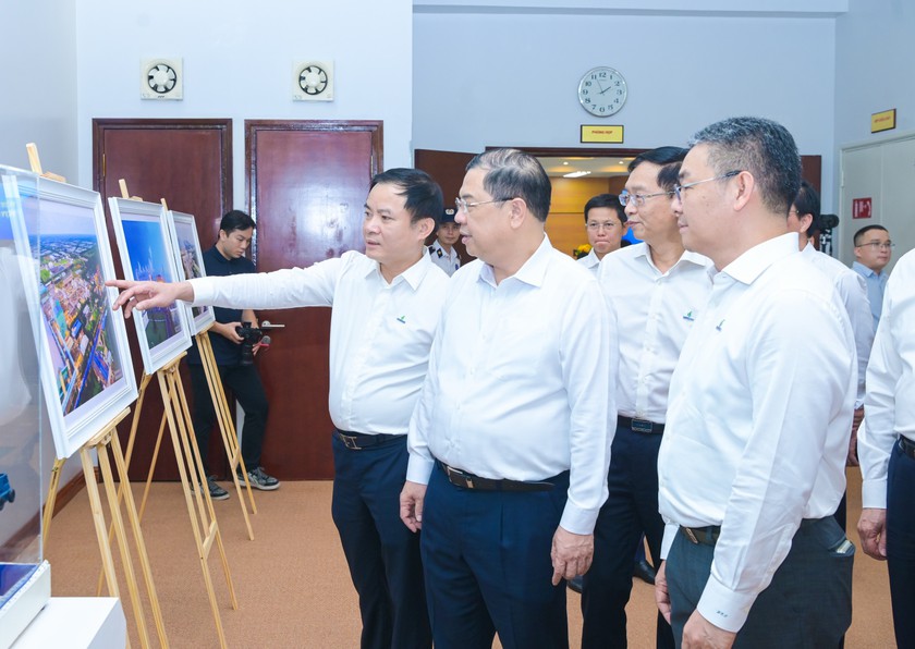 Petrovietnam đ&oacute;ng g&oacute;p quan trọng v&agrave;o ổn định kinh tế vĩ m&ocirc; - Ảnh 1.