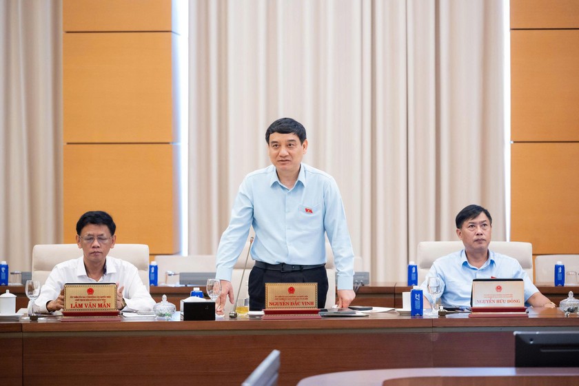 Đề xuất tách kỳ thi tốt nghiệp trung học phổ thông và tuyển sinh đại học - Ảnh 1.