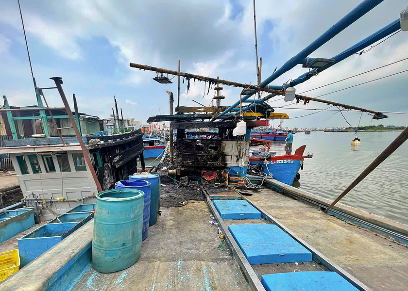Nguy cơ ch&aacute;y, nổ t&agrave;u c&aacute; neo đậu tại c&aacute;c cảng c&aacute; Th&agrave;nh phố Hồ Ch&iacute; Minh - Ảnh 2.