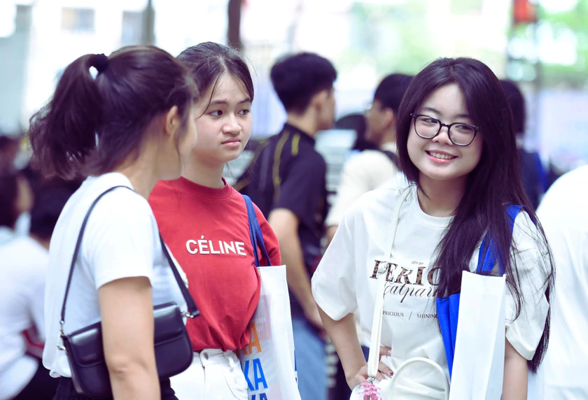Tuyển sinh đại học 2026: Xử lý chứng chỉ quốc tế không hợp lệ bằng hậu kiểm liệu có quá muộn? - Ảnh 1.