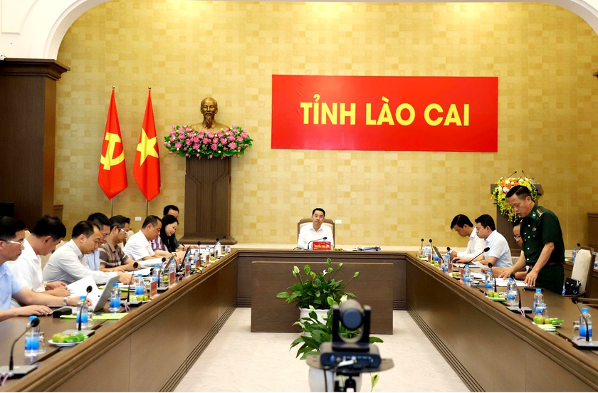 L&agrave;o Cai đưa ra 2 phương &aacute;n cải tạo, n&acirc;ng cấp cột cờ bi&ecirc;n giới Lũng P&ocirc; - Ảnh 1.