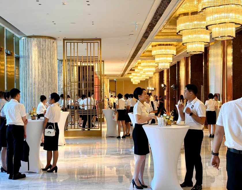"Cơn sốt" từ Ngày hội tuyển dụng quy mô lớn nhất năm của Sun PhuQuoc Airways đổ bộ Hà Nội - Ảnh 8.