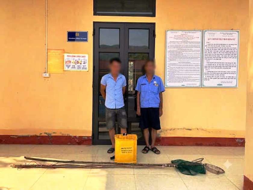 Lào Cai: Xử phạt 5 người sử dụng kích điện khai thác thủy sản trái phép - Ảnh 1.