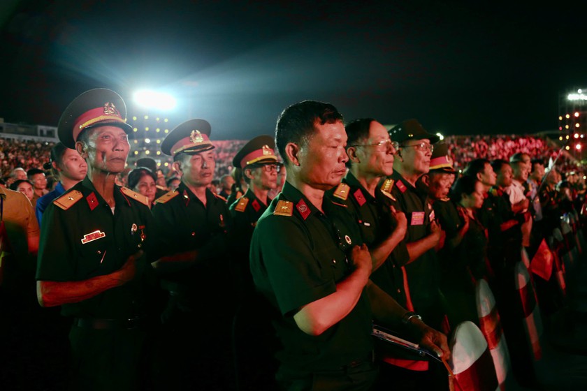"M&atilde;i m&atilde;i tuổi 20" lan tỏa l&ograve;ng y&ecirc;u nước, niềm tự h&agrave;o d&acirc;n tộc - Ảnh 4.