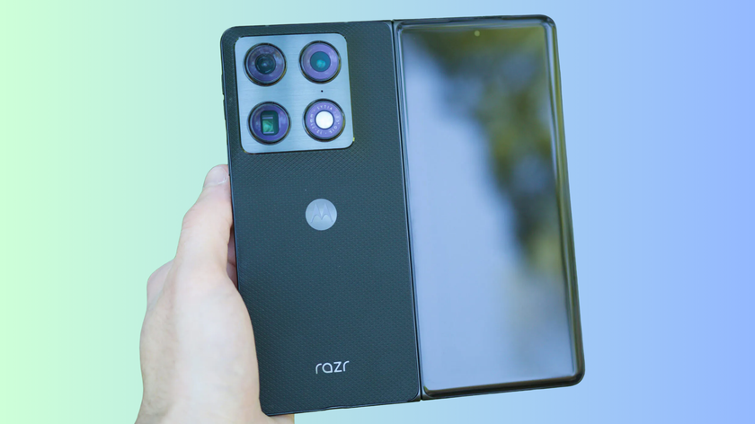 3 lựa chọn Android thay thế Galaxy Z Fold 8 Ultra với gi&aacute; th&agrave;nh hợp l&yacute; - Ảnh 3.