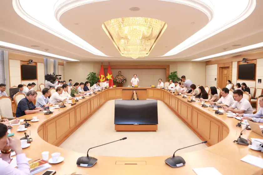 Ph&oacute; Thủ tướng: Thống nhất giữ ổn định kỳ thi tốt nghiệp trung học phổ th&ocirc;ng - Ảnh 1.