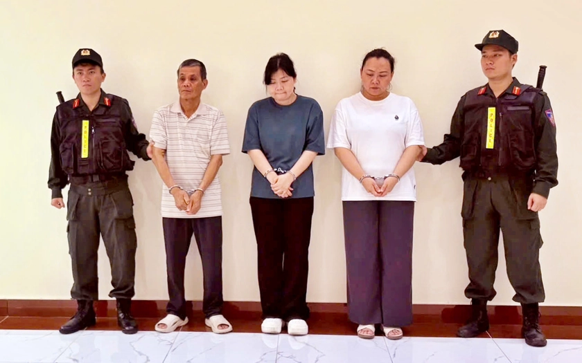 "H&ocirc; biến" h&agrave;ng nhập Trung Quốc th&agrave;nh h&agrave;ng Canada để tr&uacute;ng c&aacute;c g&oacute;i thầu thiết bị ng&agrave;nh điện - Ảnh 1.