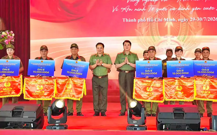 Bế mạc Hội thi lực lượng tham gia bảo vệ an ninh trật tự ở cơ sở giỏi tại khu vực phía Nam - Ảnh 1.