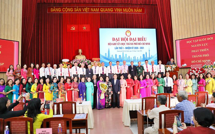 Đại hội Khuyến học Th&agrave;nh phố Hồ Ch&iacute; Minh: Chủ động hội nhập, nh&acirc;n rộng s&aacute;ng kiến học tập suốt đời - Ảnh 10.
