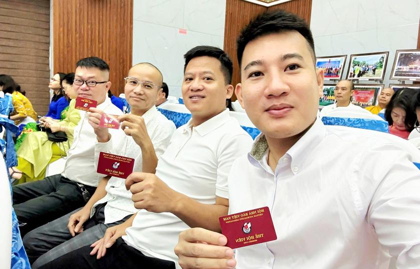 &Ocirc;ng Trần Minh Ngọc tiếp tục giữ Chủ tịch Hội nh&agrave; b&aacute;o Việt Nam tỉnh Nghệ An - Ảnh 4.